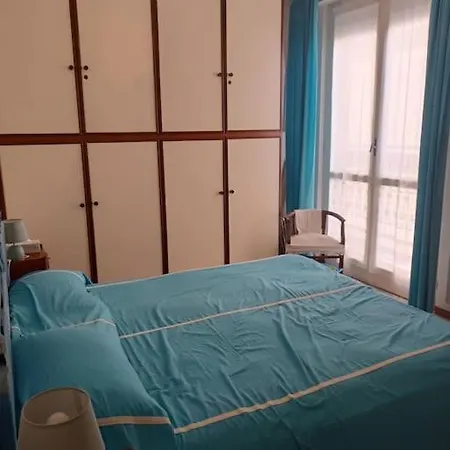 Incantevole Davanti Al Mare, *